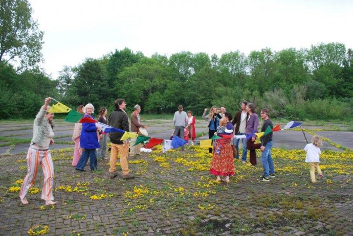 Eröffnungszeremonie am 30. Mai 2013 Foto: ecodorpbergen