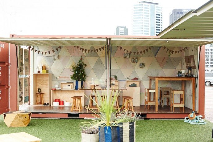 Rekindle pop-up in a container/Auckland 2014