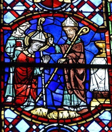 5 Saint Martin - Glasfenster (in der Kirche St. Jacobus der Ältere in Porto Azzurro, Elba, Italien – Fotocredit: de.123rf.com