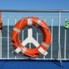 Das Schiff in der Spur halten