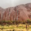 Lichtbild: Wasserfälle am heiligen Berg Uluru