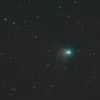 Augen zum Himmel: Der grüne Komet